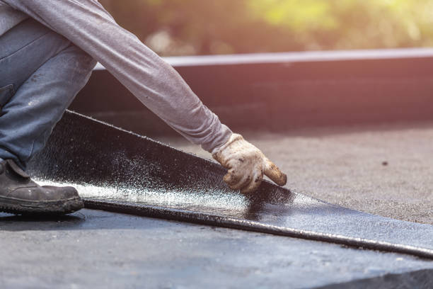 Professional Crawl Space Encapsulation technician working in State Line, IN